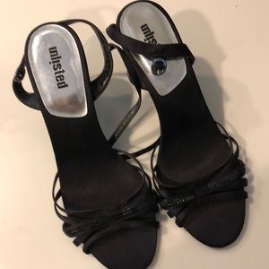 Unlisted Kenneth Cole Strappy Sandals w Sequins